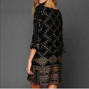 Free People New Romantics "Stole My Heart" Dress. Size Small